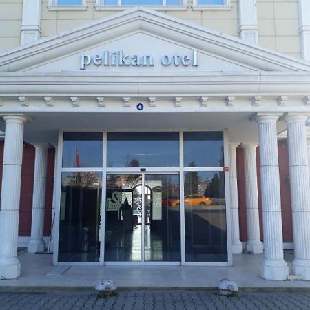 Отель Pelikan Бююкчекмедже Экстерьер фото